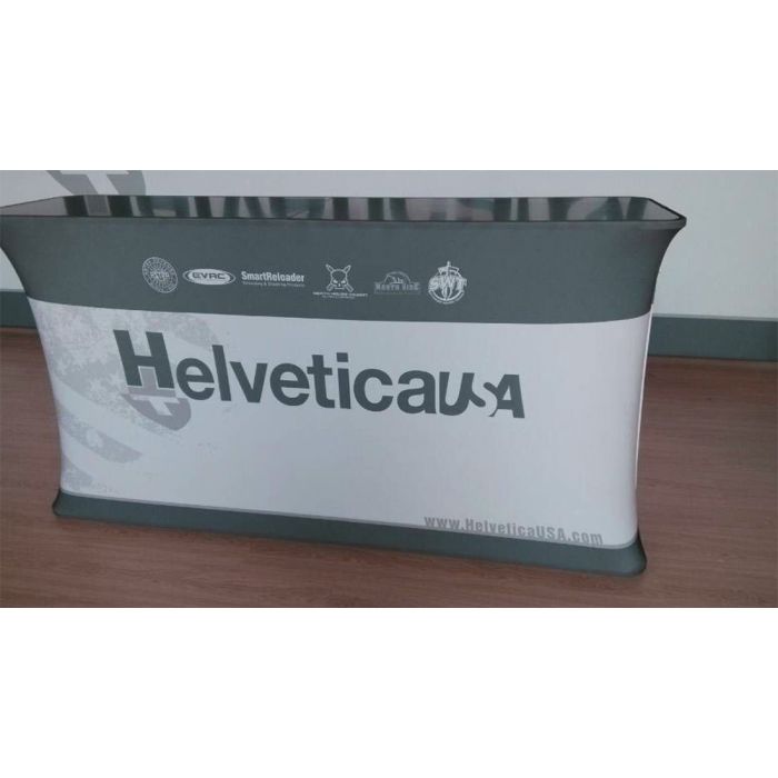 Textilný stolík s potlačou upevnený silikonovou hranou